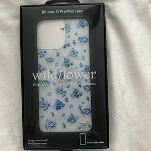 BNIB- iPhone 13 Pro Max case from Wildflower